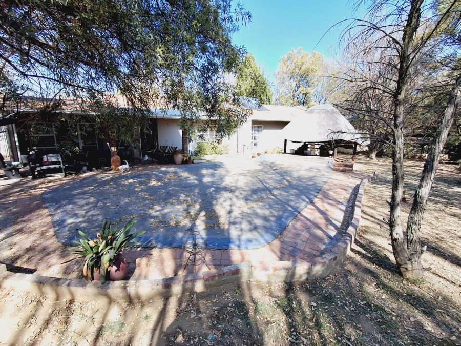 5 Bedroom Property for Sale in Sasolburg Ext 11 Free State